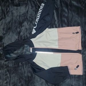 Girls Columbia omni-tech wind/rain zip up jacket
